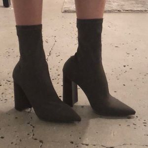 Tony Bianco Diddy Bootie - Olive